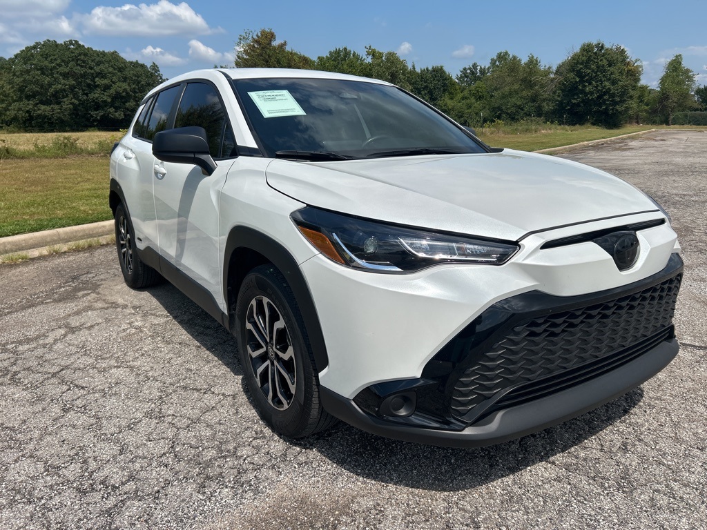2024 Toyota Corolla Hybrid XSE photo 3