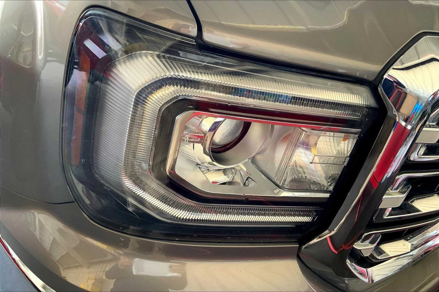 2017 Gmc Sierra 1500 SLT photo 24