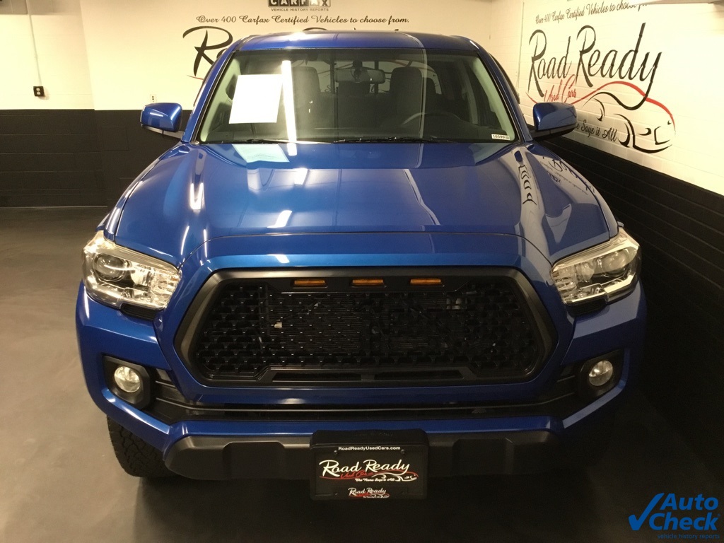 2017 Toyota Tacoma TRD Off-Road 4x4 photo 4