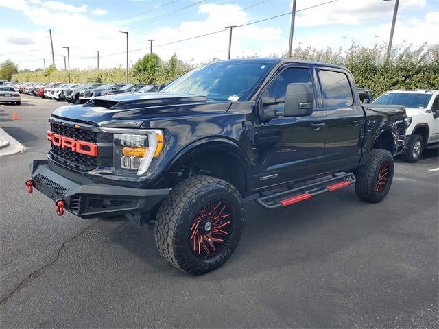 2023 Ford F-150 XLT photo 2