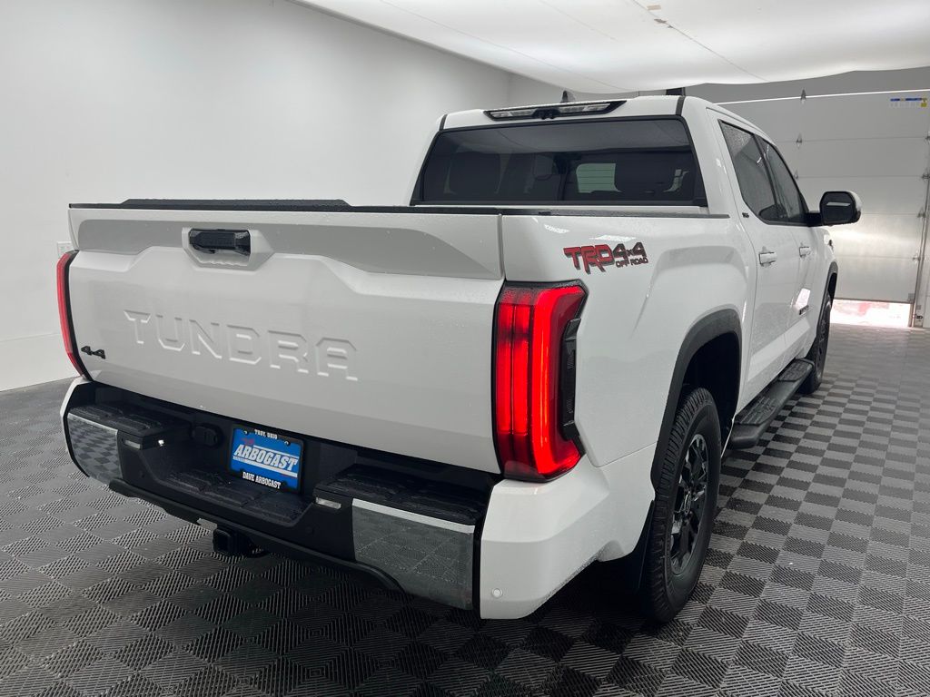 2022 Toyota Tundra SR5 photo 10