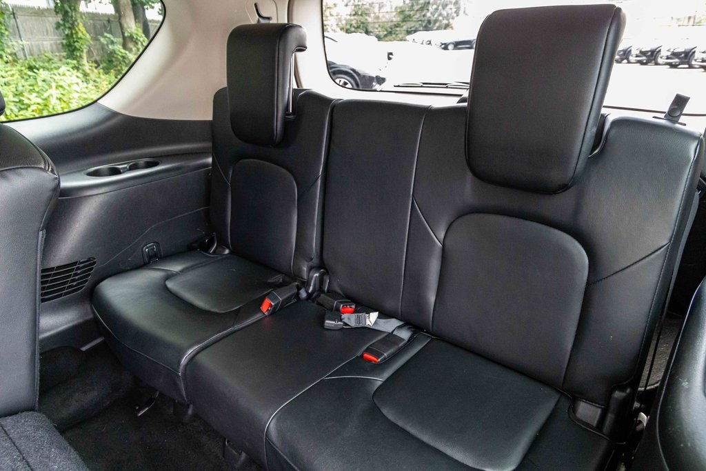2023 Nissan Armada SL photo 23