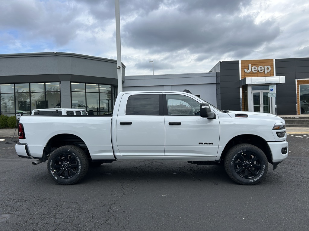 2026 Ram 2500 Big Horn photo 4