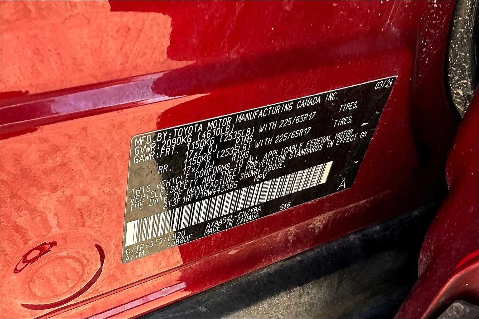 2024 Toyota RAV4 LE photo 33