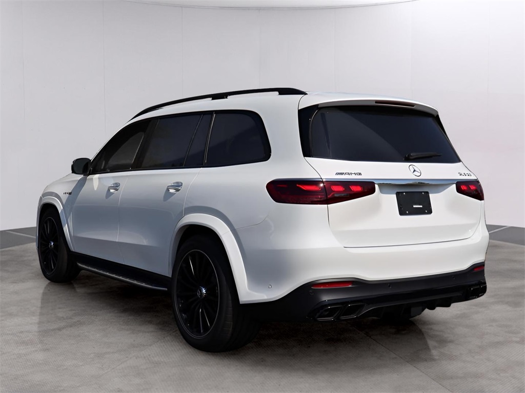 2025 Mercedes Benz GLS 63 AMG photo 3