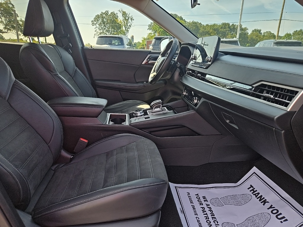 2024 Mitsubishi Outlander SE photo 20
