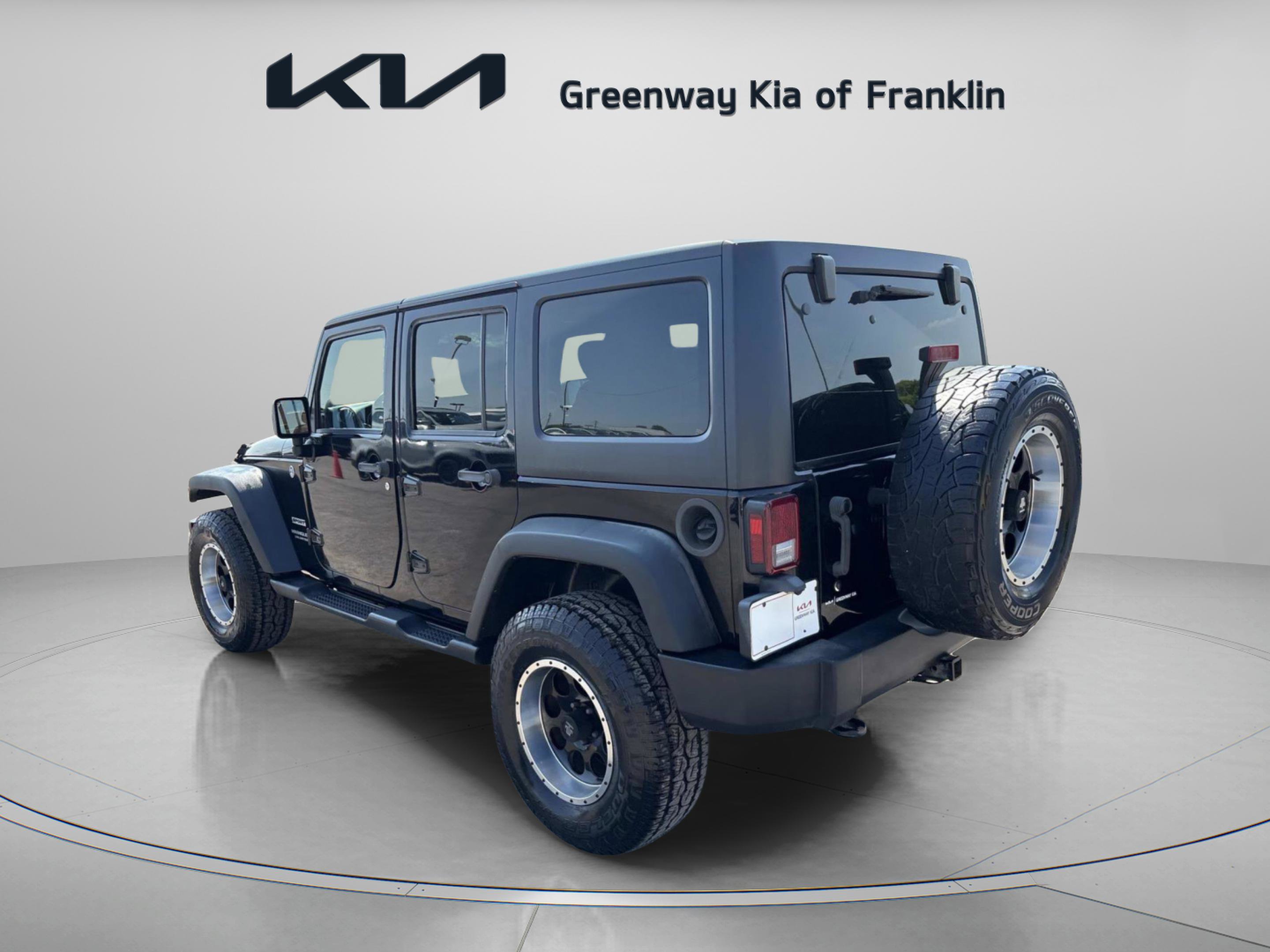 2013 Jeep Wrangler Unlimited Sport photo 5