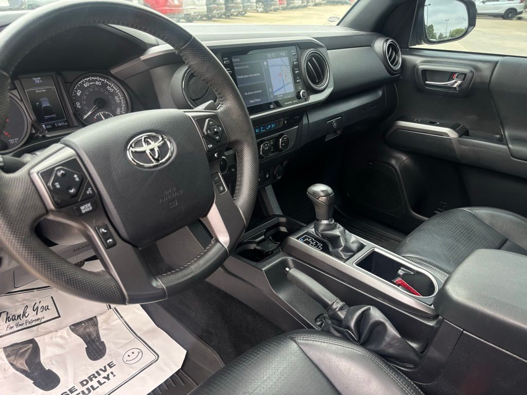 2023 Toyota Tacoma TRD Off-Road photo 10