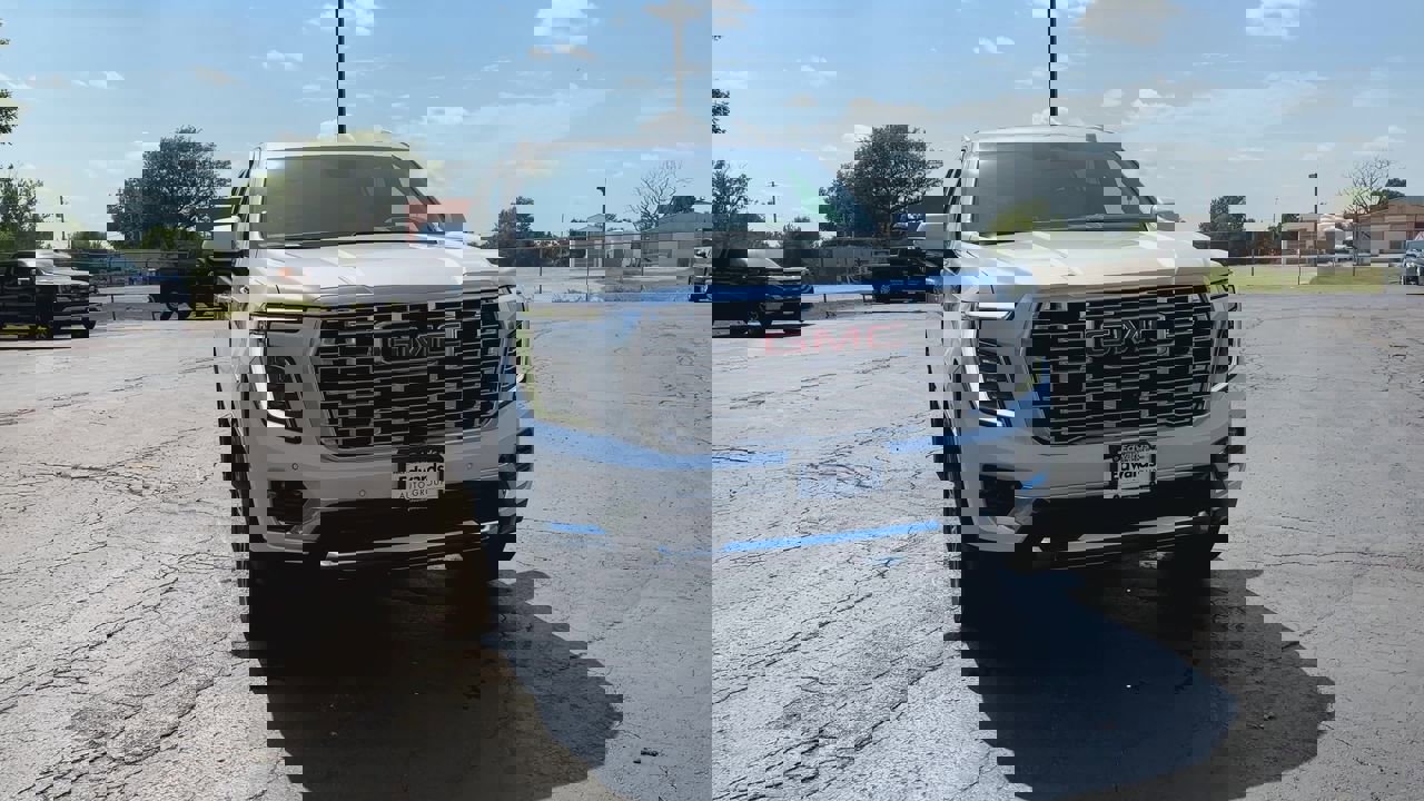 2025 Gmc Yukon AT4 Ultimate photo 3