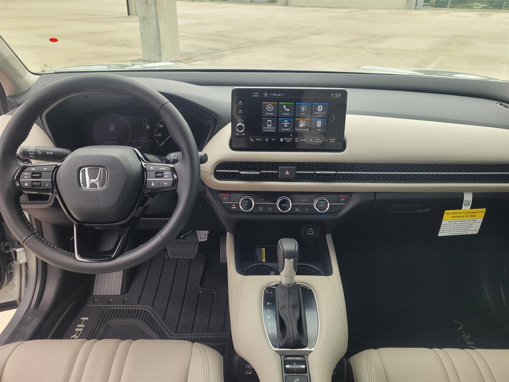 2026 Honda HR-V EX-L photo 7