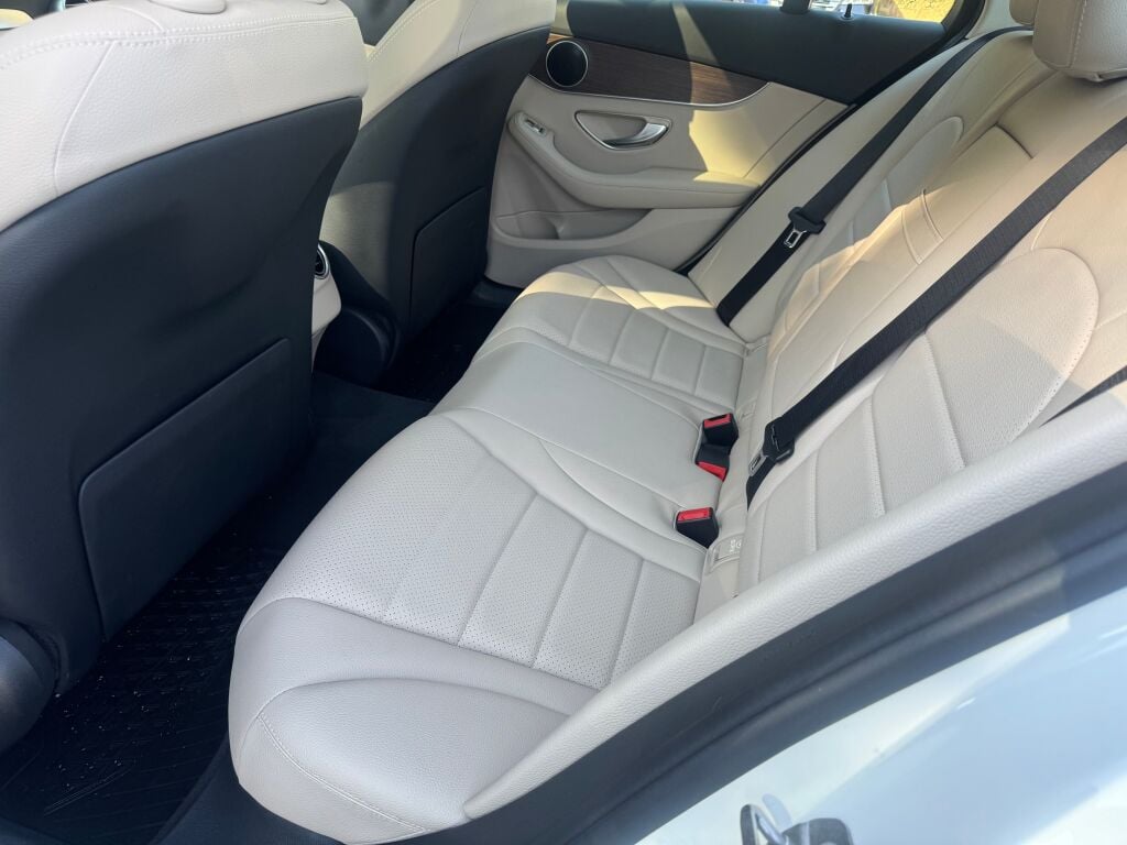 2020 Mercedes Benz C 300 4MATIC Sedan photo 15