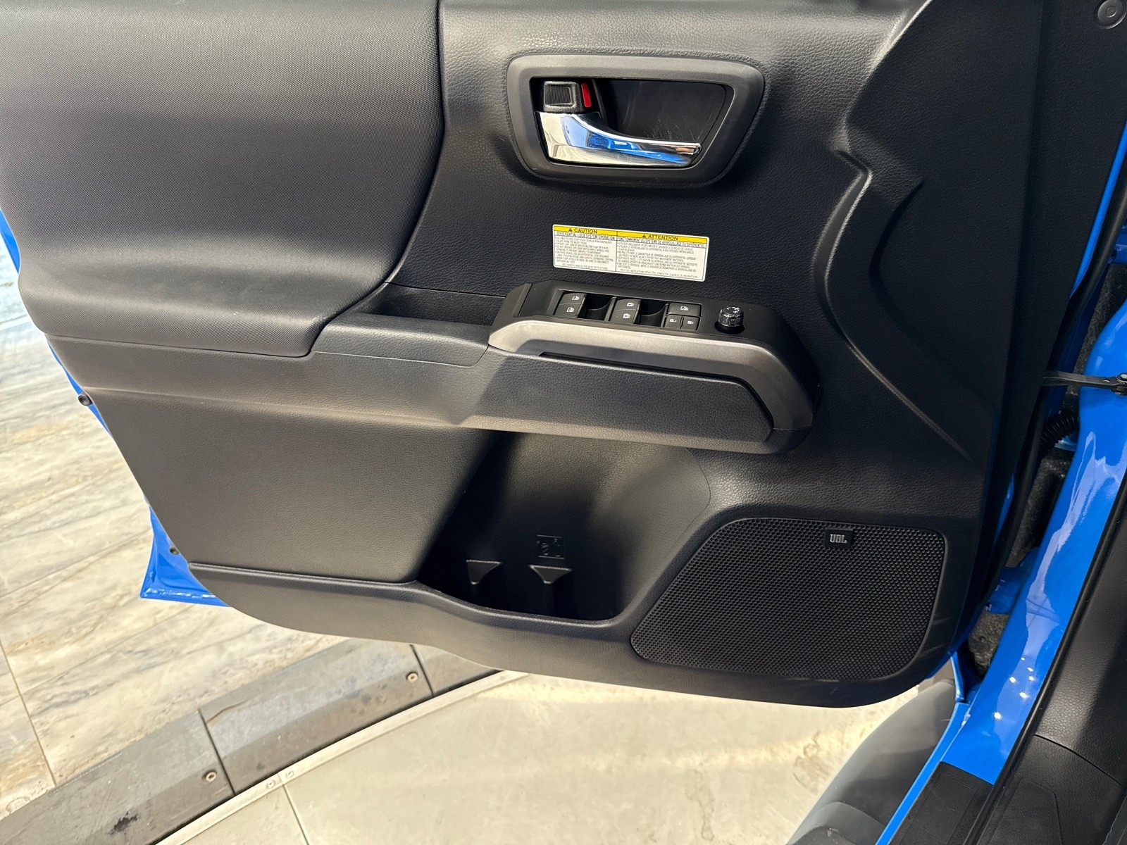 2019 Toyota Tacoma TRD Pro Double Cab V6 photo 32