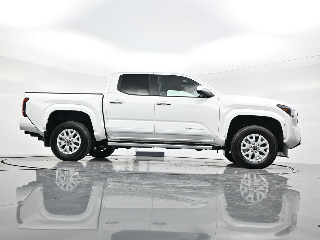2024 Toyota Tacoma photo 47