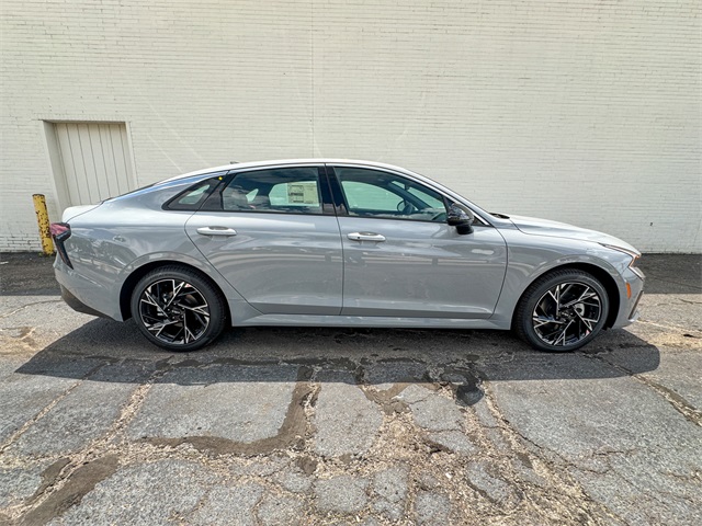 2026 Kia K5 GT-Line photo 2