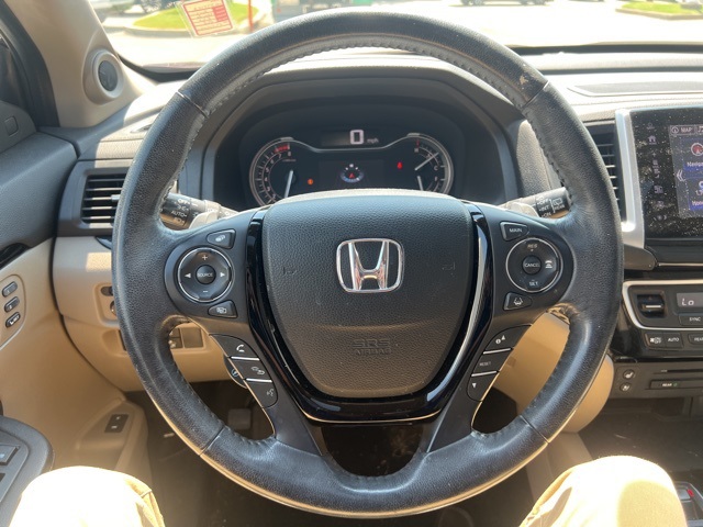 2017 Honda Pilot Elite photo 31