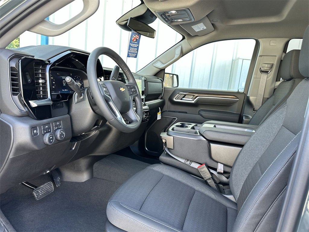 2026 Chevrolet Silverado 1500 LT photo 20