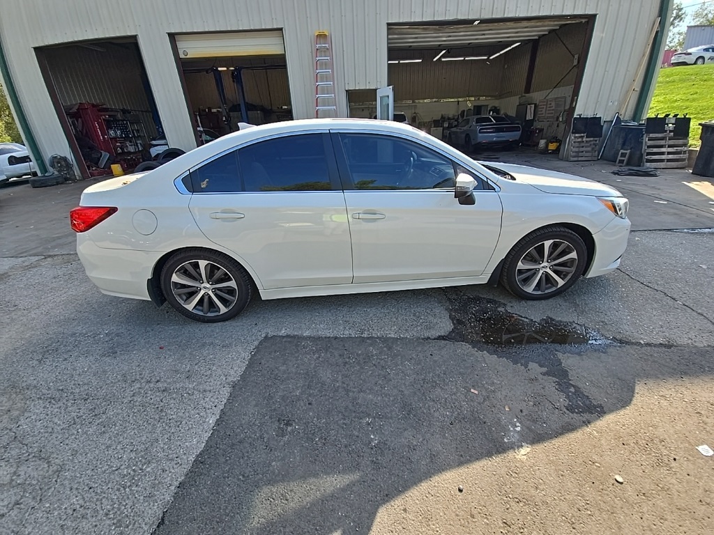 2016 Subaru Legacy 2.5i photo 8