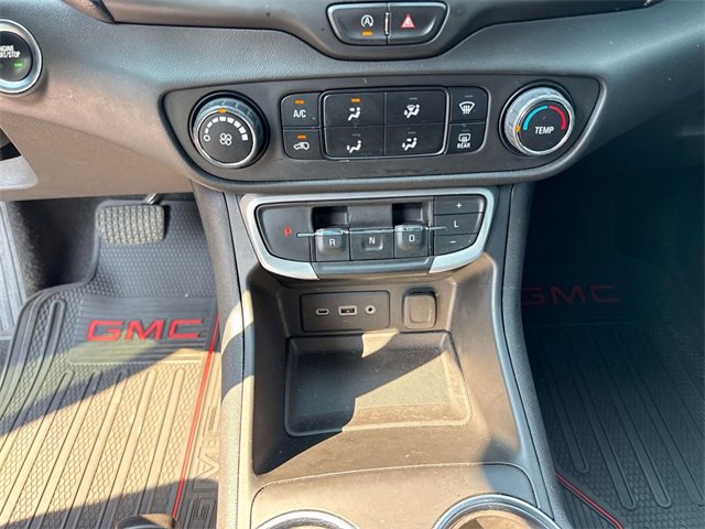 2023 Gmc Terrain SLE photo 24