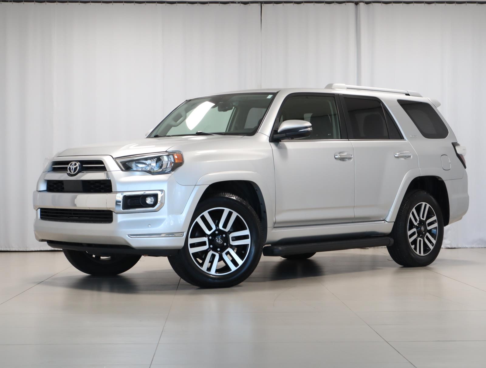 2021 Toyota 4Runner Limited's photo