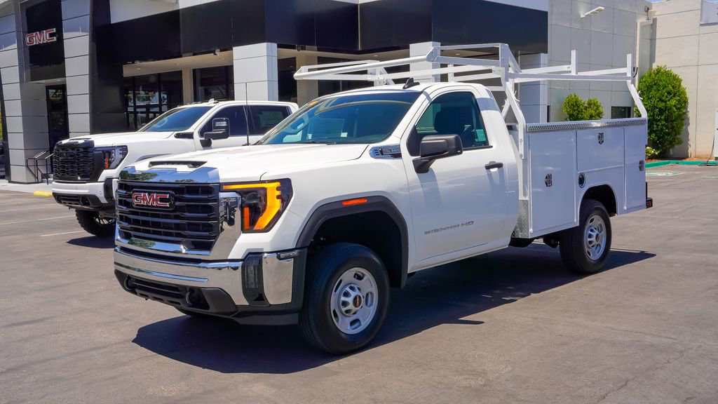 2025 Gmc Sierra 2500 Pro photo 3