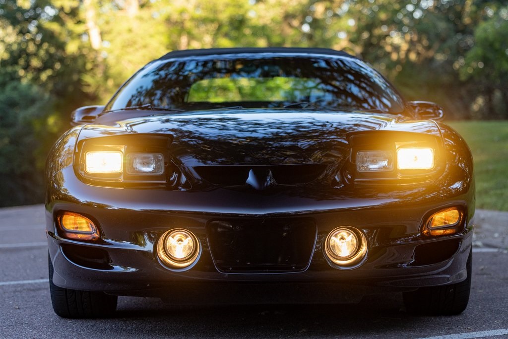 2002 Pontiac Firebird TRANS AM photo 11