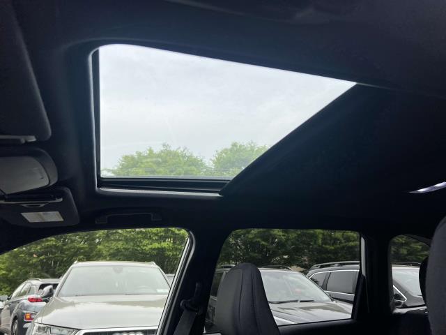 2025 Subaru Forester Premium Base photo 15