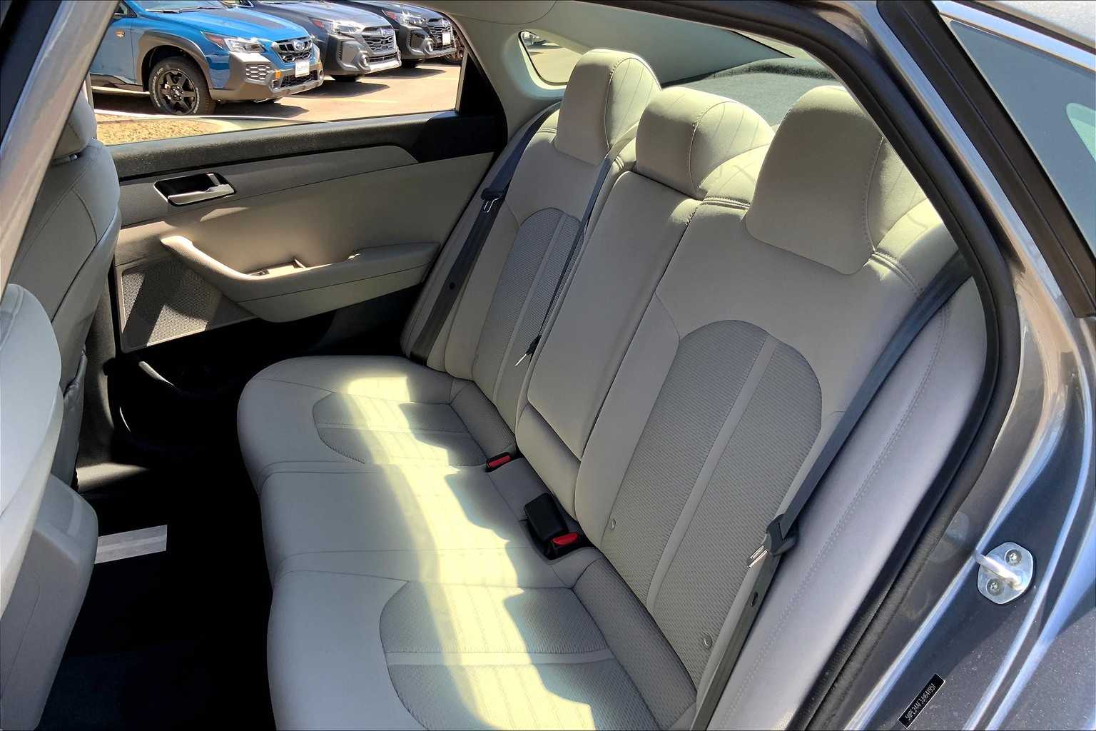 2018 Hyundai Sonata SE photo 18