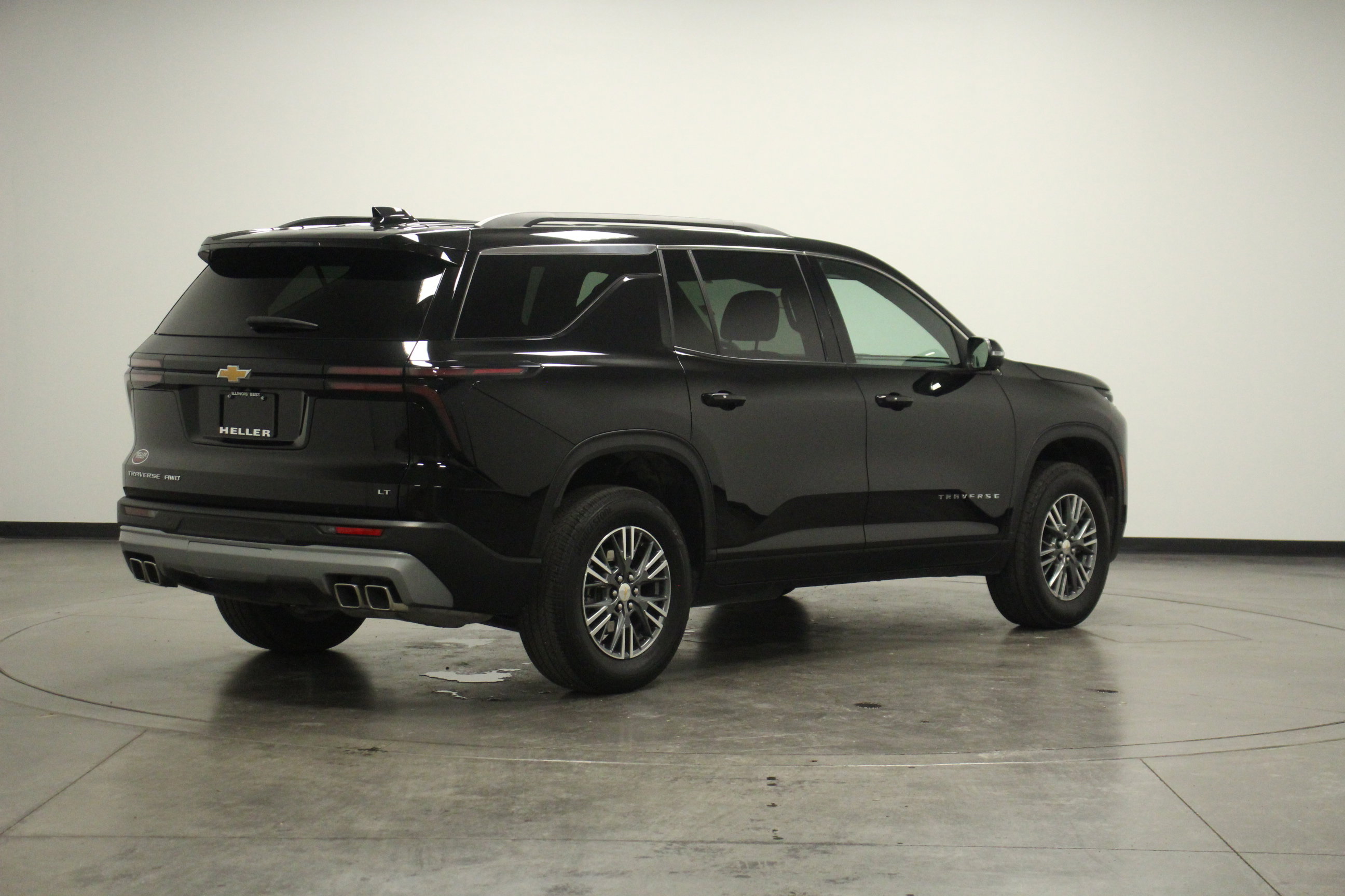 2024 Chevrolet Traverse photo 7