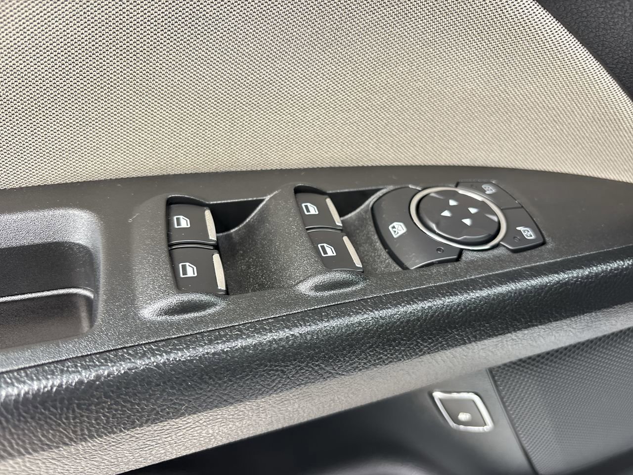 2018 Ford Fusion Hybrid S photo 16
