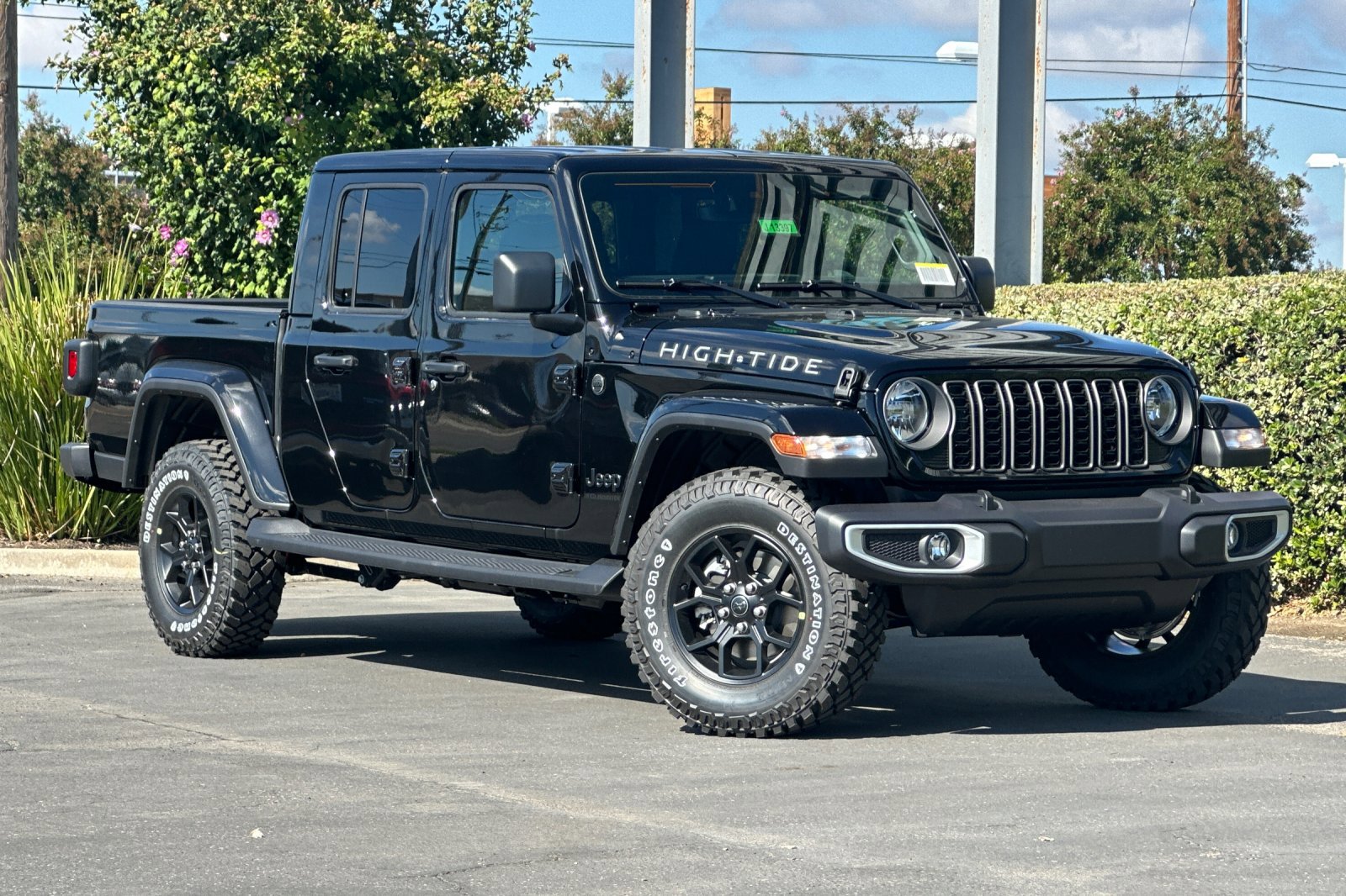 2025 Jeep Gladiator Sport photo 2
