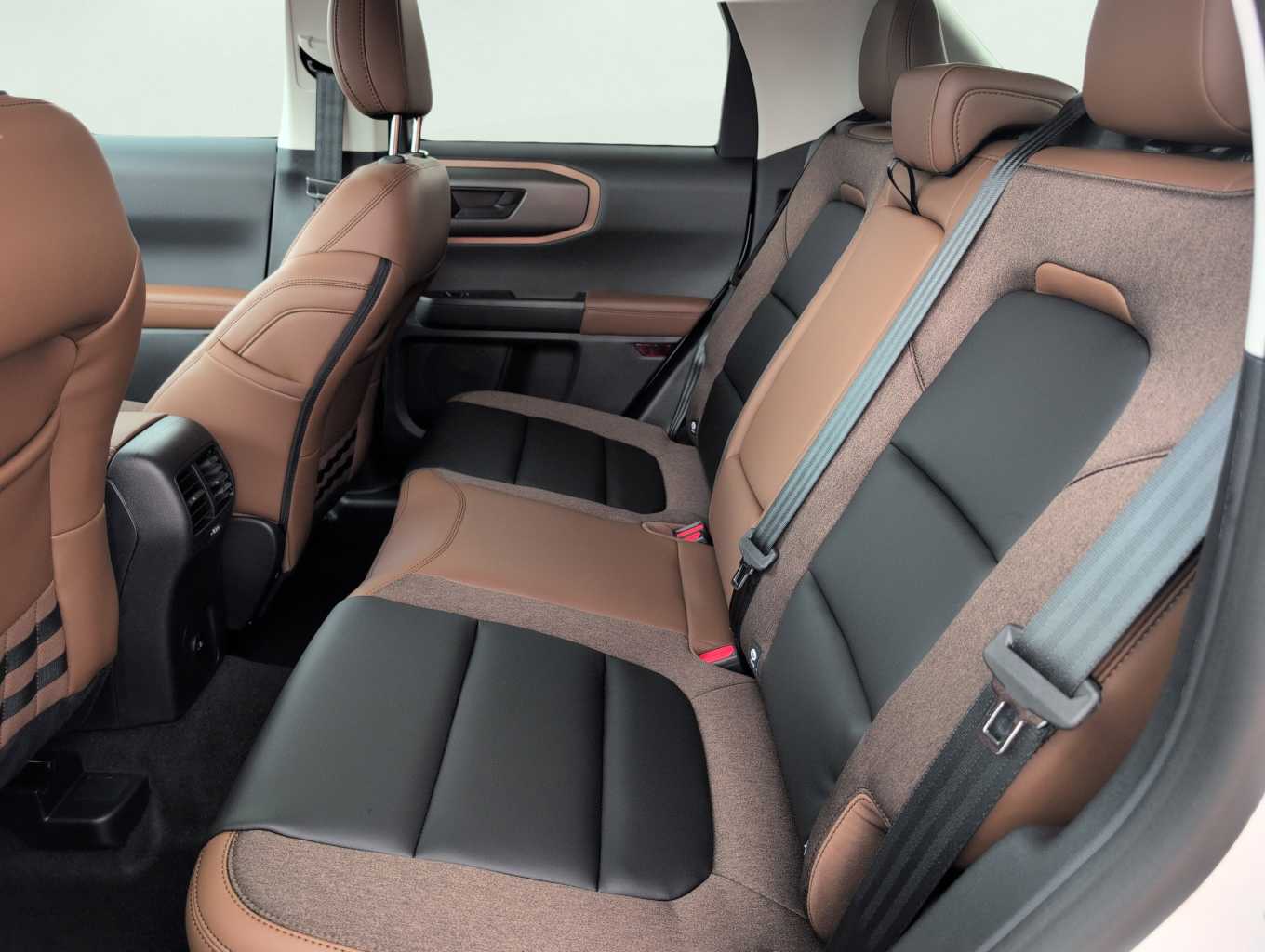 2025 Ford Bronco Sport Outer Banks photo 10