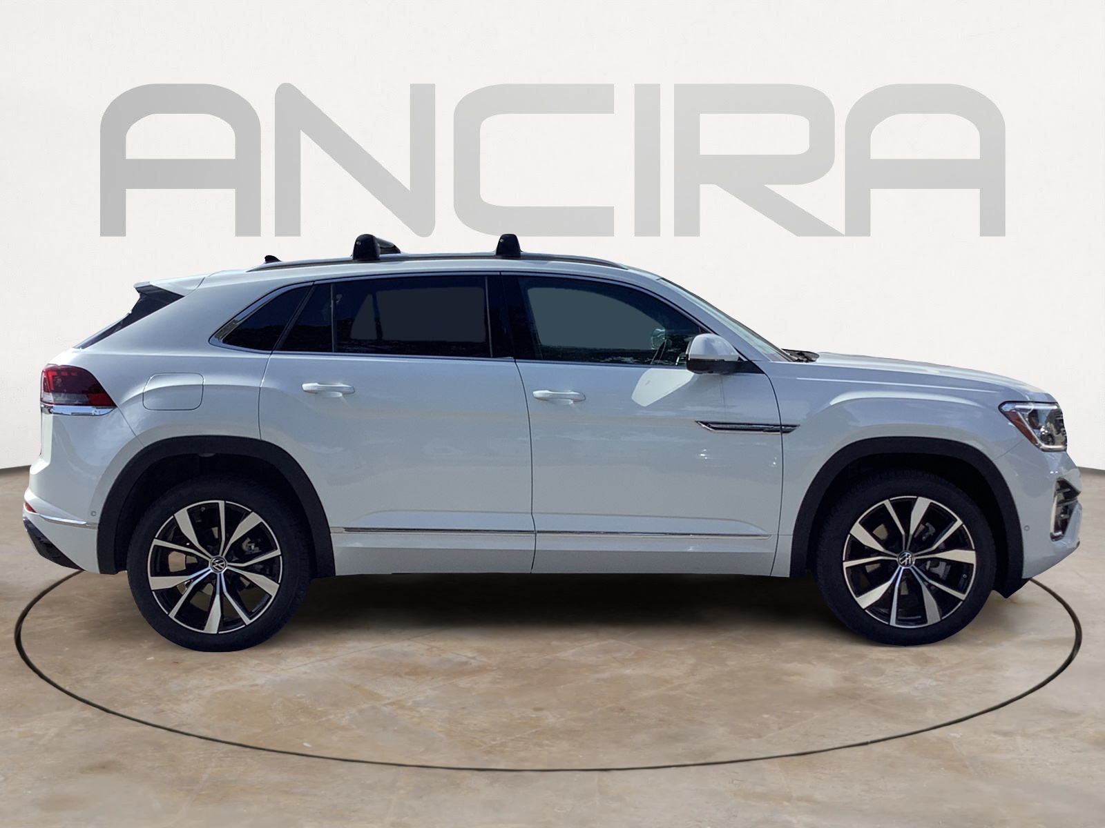 2026 Volkswagen Atlas Cross Sport SEL Premium R-Line photo 8