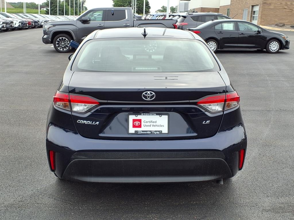 2024 Toyota Corolla LE photo 4