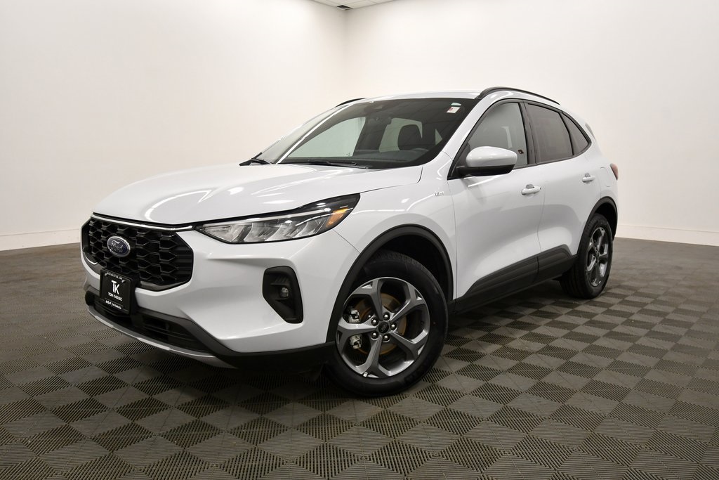 Used 2025 Ford Escape ST-Line Select with VIN 1FMCU9NA3SUA81638 for sale in Rochester, Minnesota