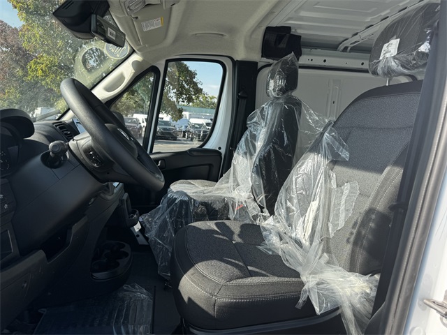 2025 Ram ProMaster 1500 photo 17
