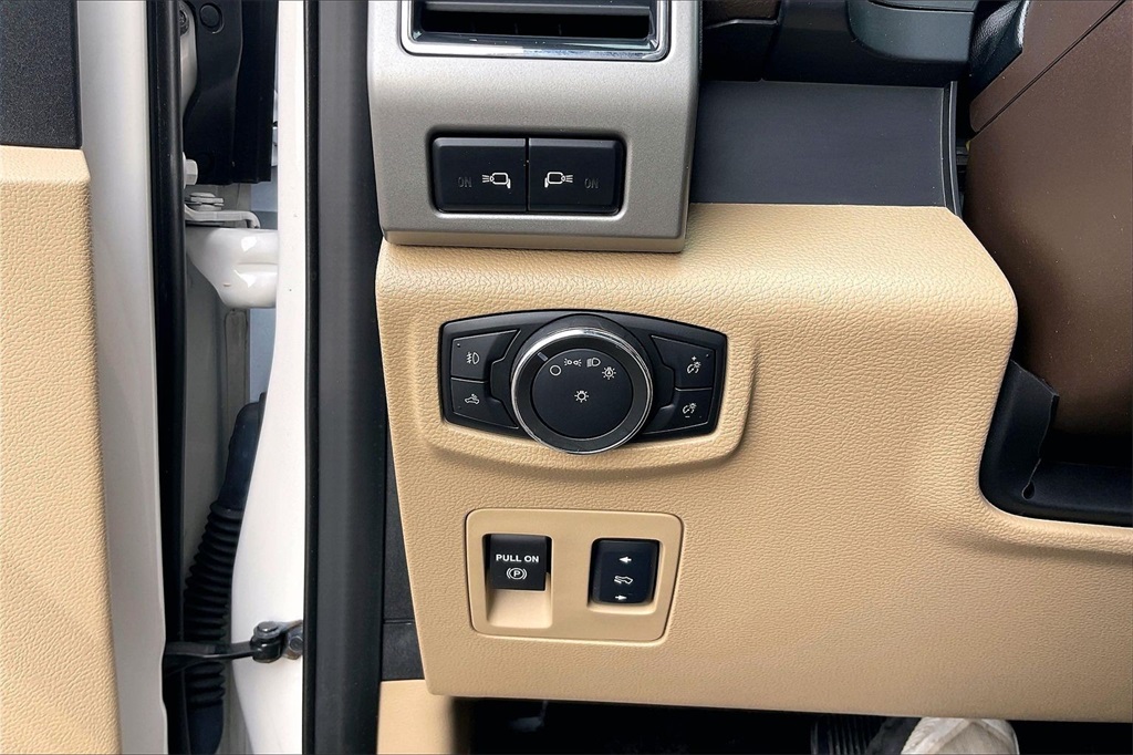 2018 FORD F-150 - Image 33