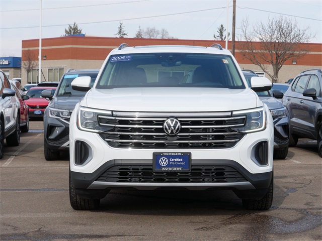 Certified 2025 Volkswagen Atlas SE w/Tech with VIN 1V2KR2CA9SC544981 for sale in Inver Grove Heights, Minnesota