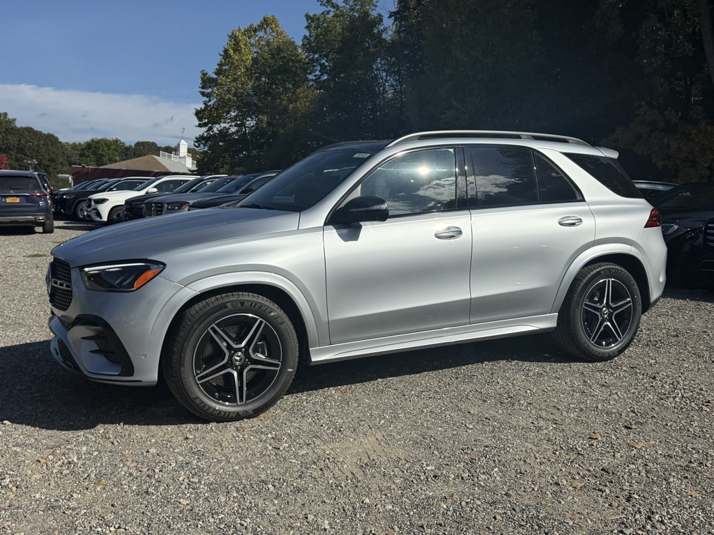 2026 Mercedes Benz GLE 350 4MATIC photo 2