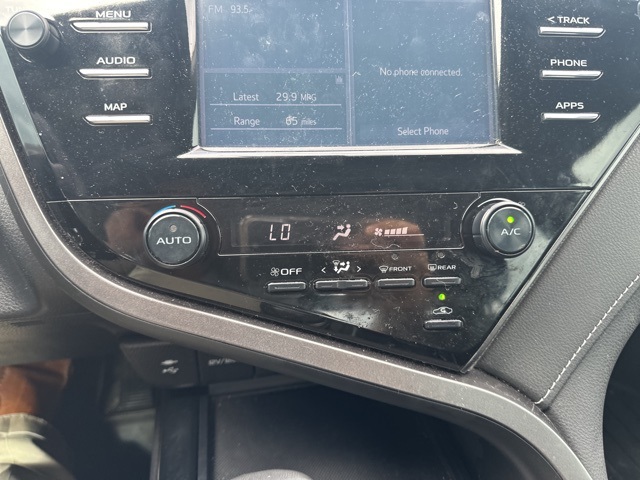 2019 Toyota Camry L photo 16