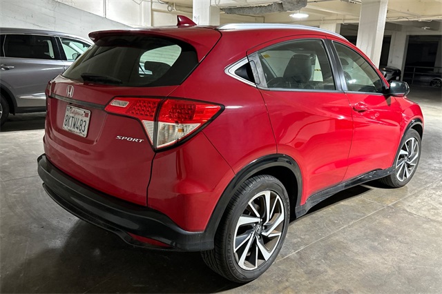 2019 Honda HR-V Sport photo 3