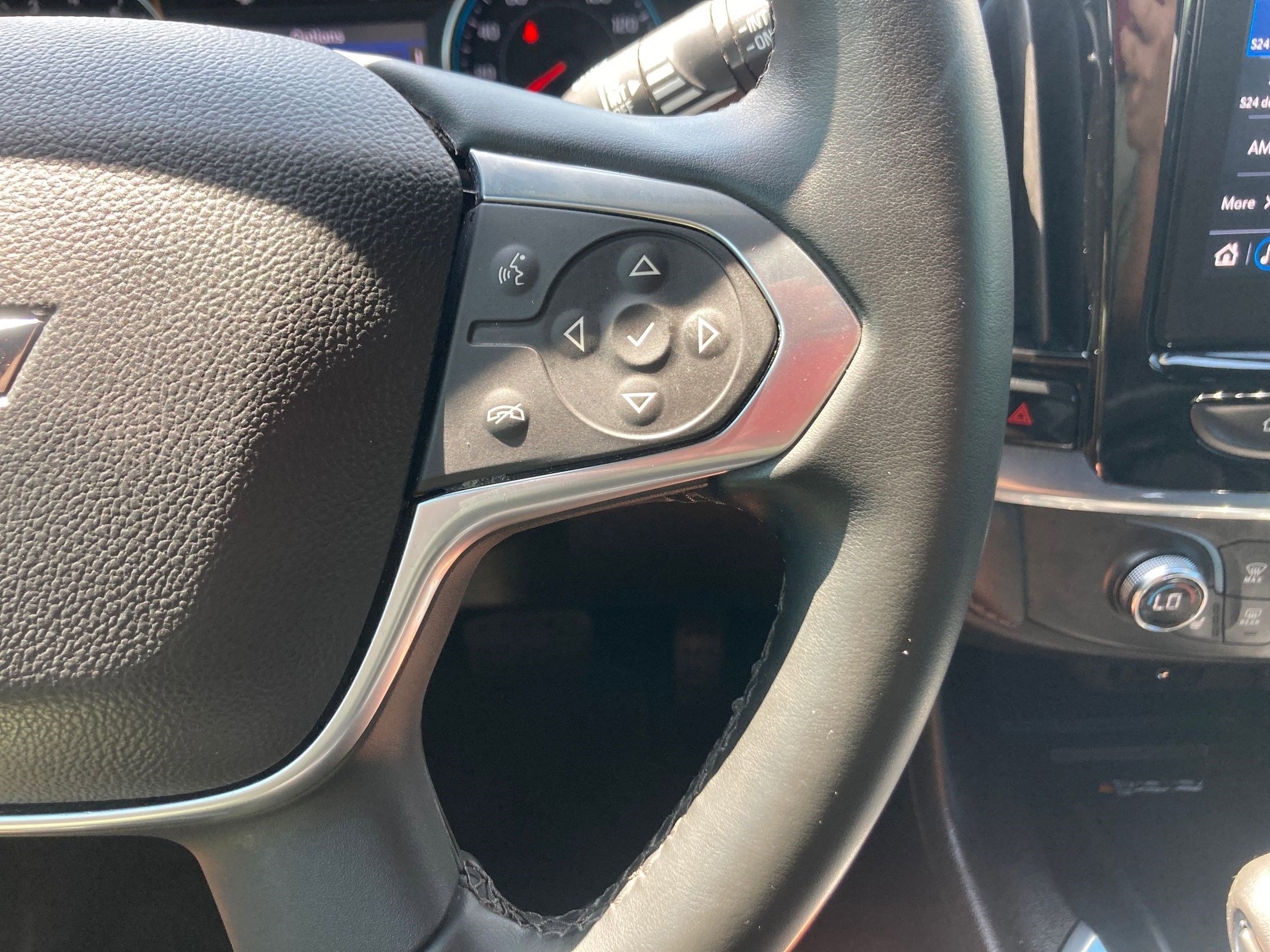 2023 Chevrolet Traverse Cloth photo 20