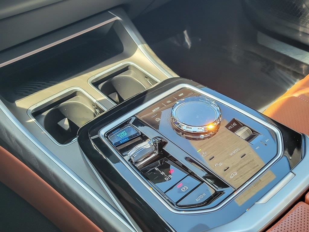 2023 Bmw i7 xDrive60 photo 17