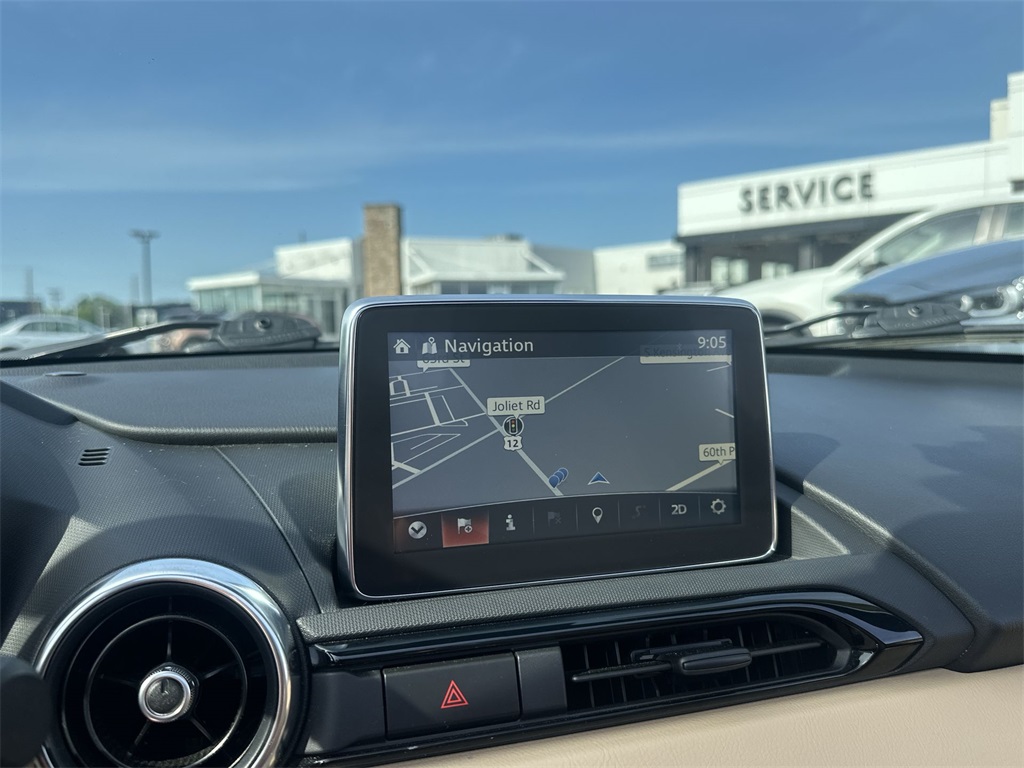 2017 Mazda MX-5 Miata RF Miata Grand Touring photo 17