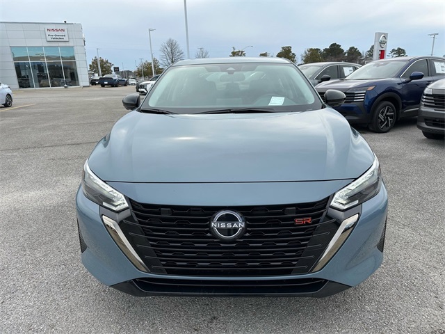 2025 Nissan Sentra SR photo 2