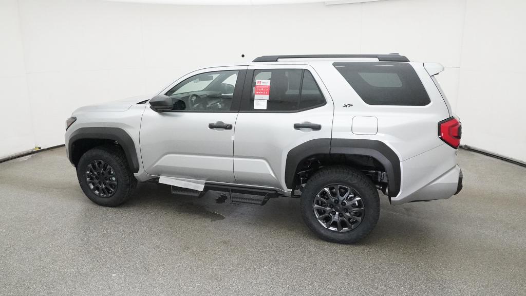 2025 Toyota 4Runner SR5 photo 11