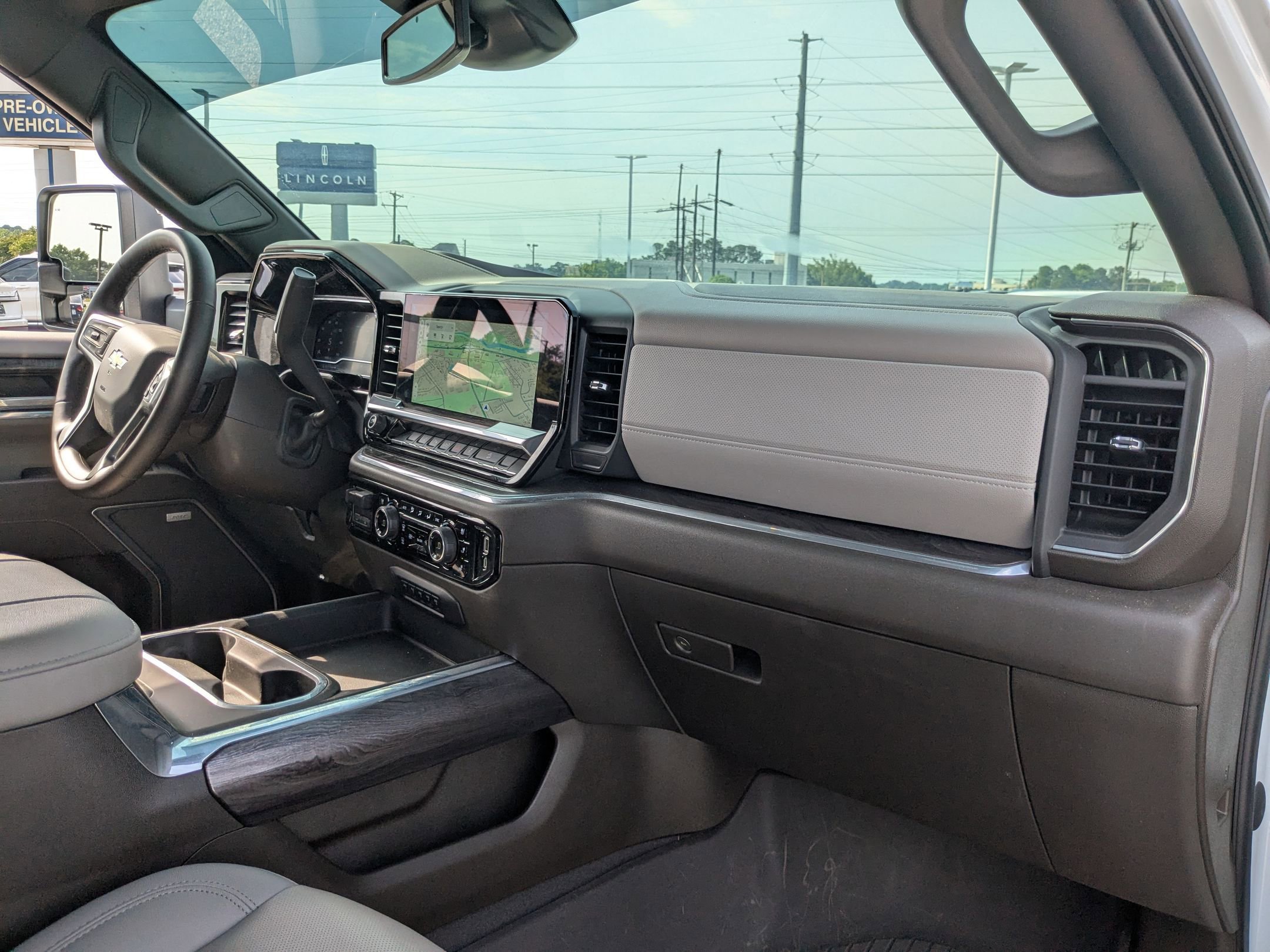 2024 Chevrolet Silverado 2500HD LTZ photo 38