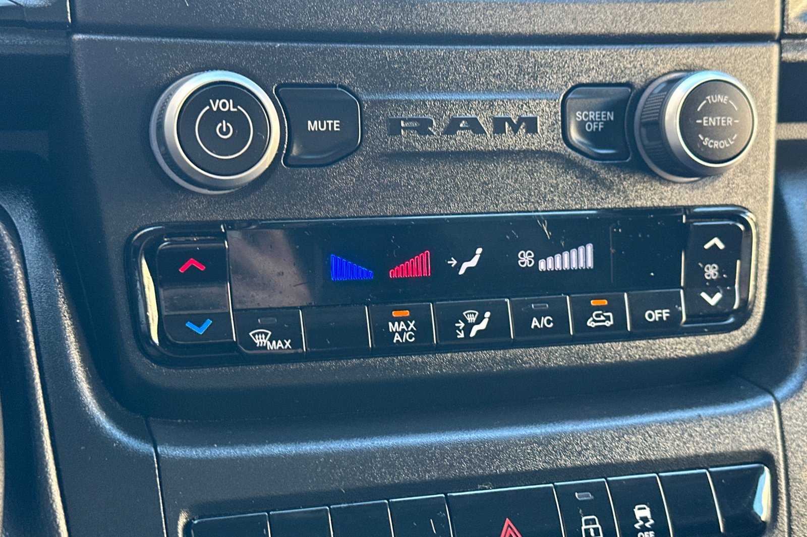 2023 Ram ProMaster 2500 Base photo 18