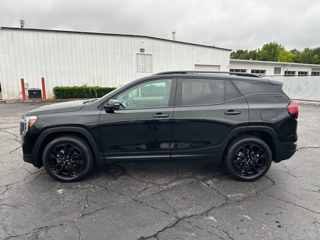 2022 Gmc Terrain SLE photo 4