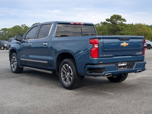 2024 Chevrolet Silverado 1500 High Country photo 19