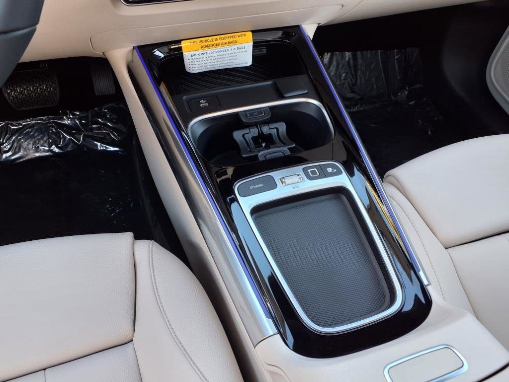 2026 Mercedes Benz GLA 250 photo 7